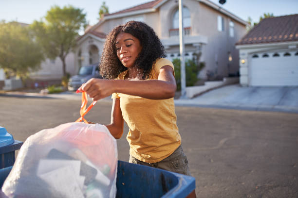 Best Commercial Cleanout Services  in Spearville, KS